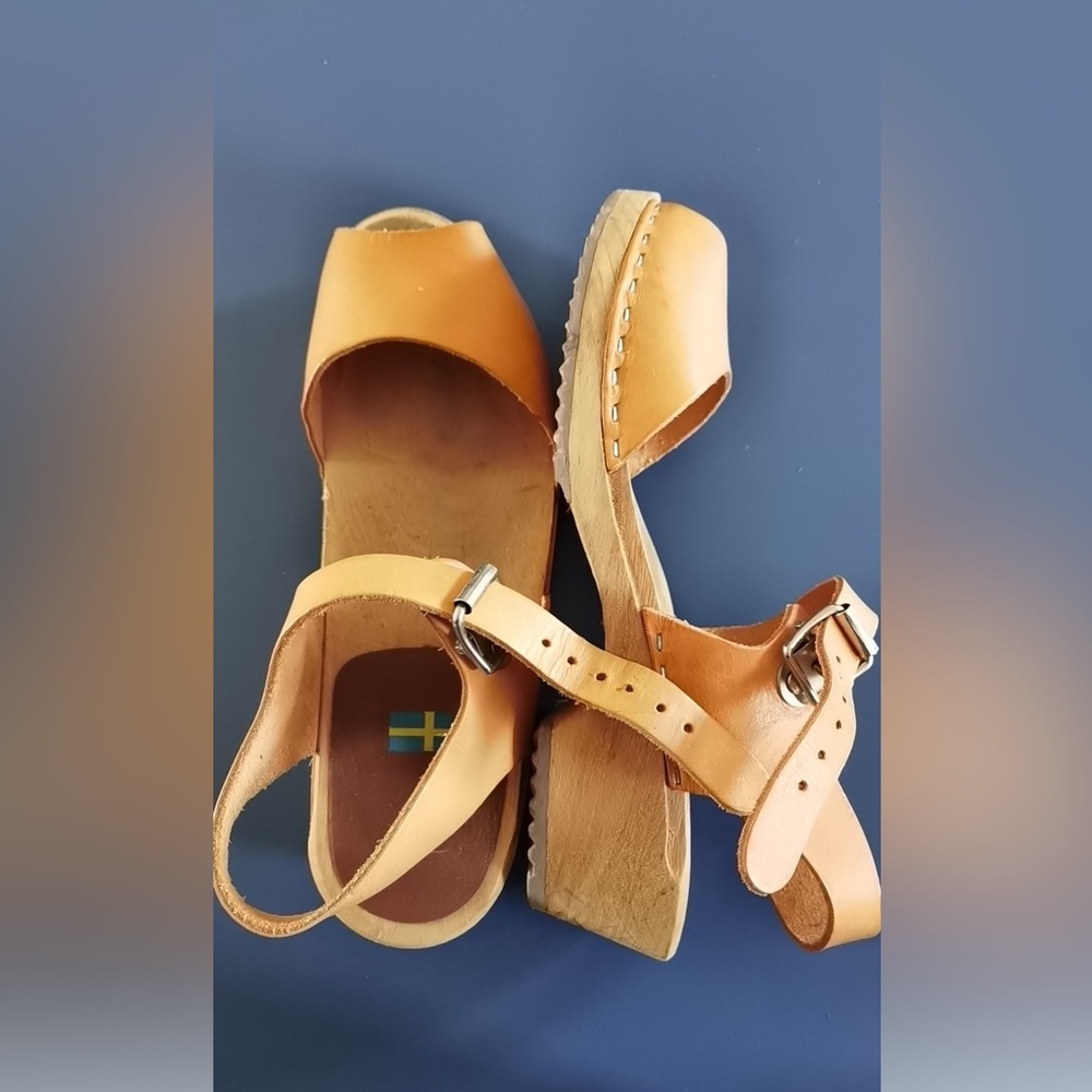 MIA clogs. Size 38. Color=Natural. - Picture 9 of 14
